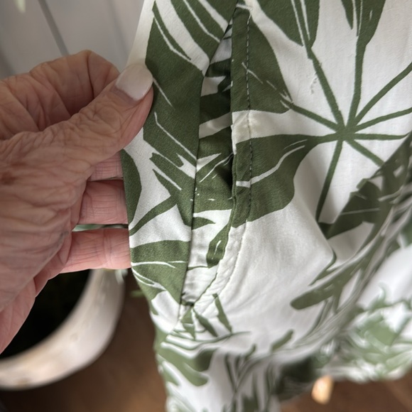 NWT Abercrombie & Fitch Emerson Poplin Puff Sleeve Midi Dress Green Floral XL - Picture 7 of 10